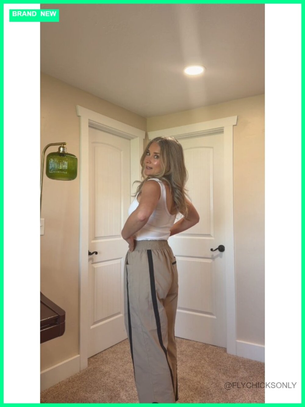 Wide Leg Track Pants with Pockets Elastic Waist Contrast Stripe Athleisure - Picture 6 of 7